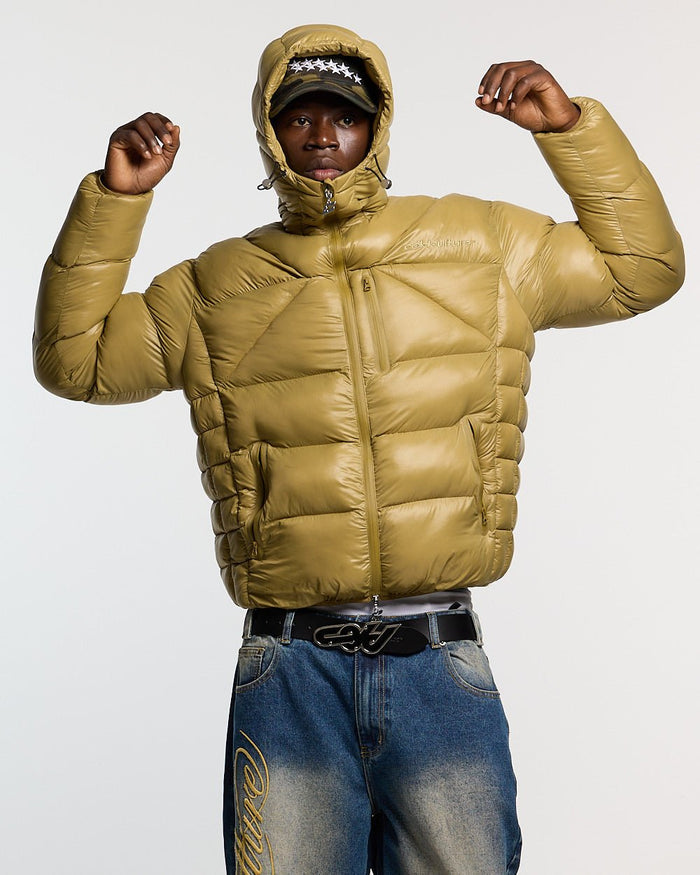 CLOUD ARMOUR PUFFER OLIVE GREEN - olive green hooded puffer jacket, front view on male model - Cold Culture #man
