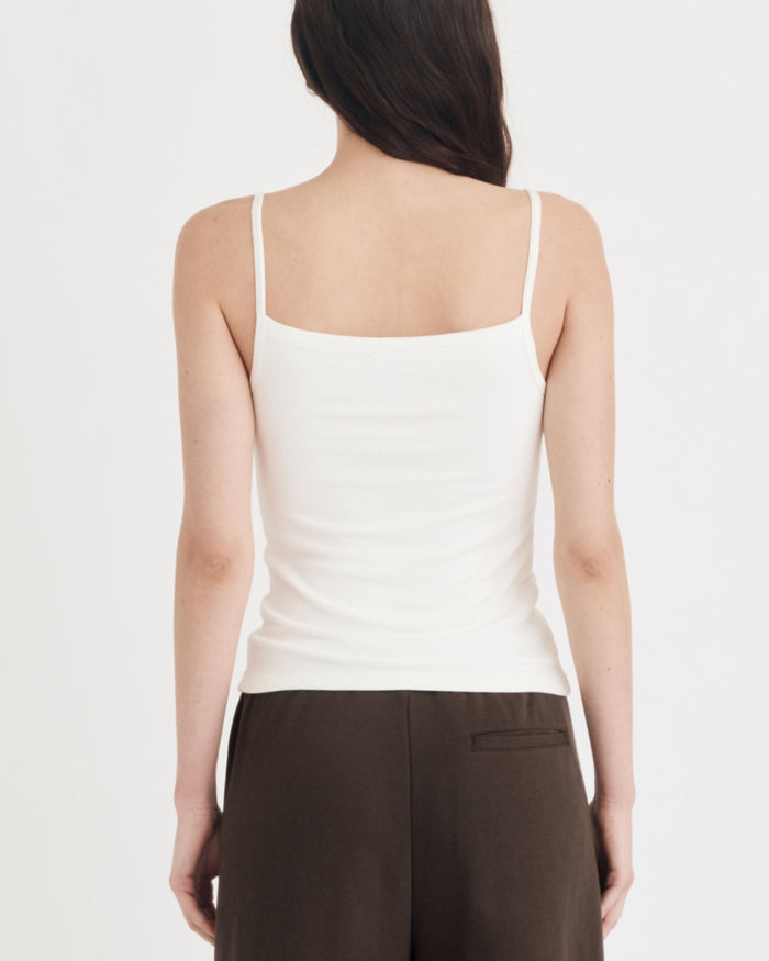 DARIAN TOP OFF WHITE