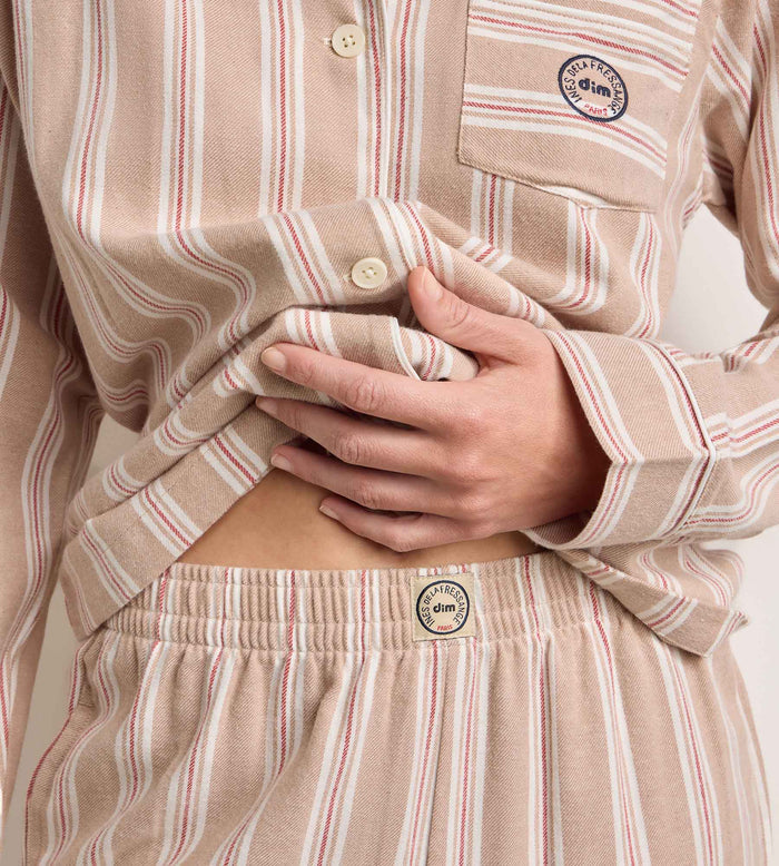Ensemble pyjama femme flanelle rayée brun et beige DIM x Ines de la Fressange