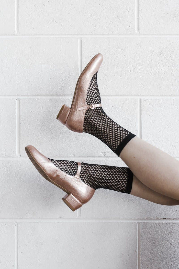 'Gracie' Mary-Jane textured vegan leather low-heels by Zette Shoes - pink