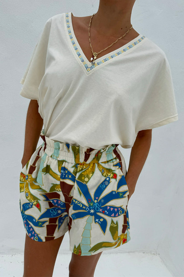 Palm Elissa Shorts featuring a multi-coloured palm leaf print and a ruffled elasticated waistband in a cotton-linen blend.