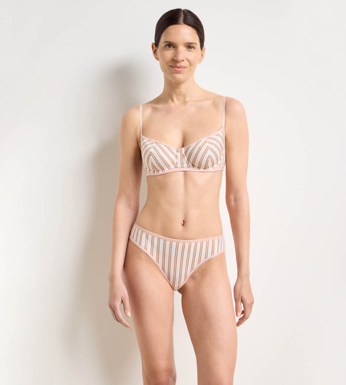 Soutien-gorge corbeille à armatures crème rose Dim x Ines de la Fressange