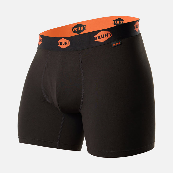 View 2 front of the 6 inch BRUNT comfort boxer in black * 0