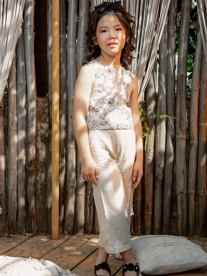 VITAMINS FLORAL EMBROIDERED MATCHING TOP