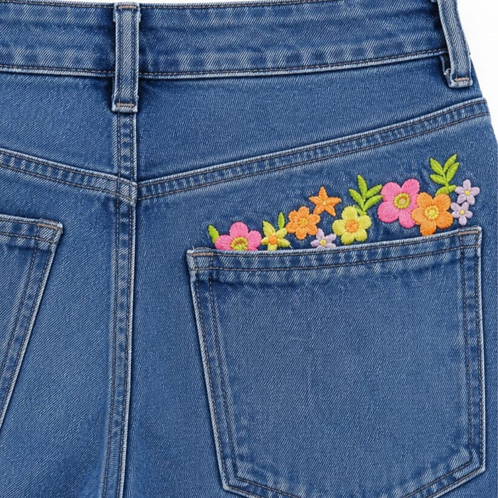 VITAMINS WIDE LEG FIT EMBROIDERED DENIM PANTS