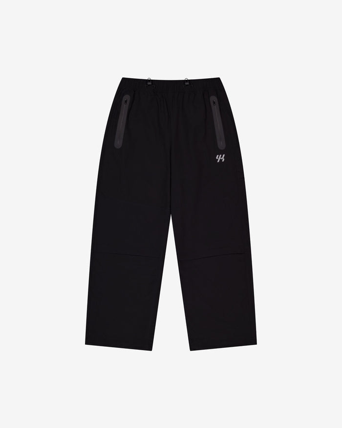 YK Move Aeroshell Pants | Black